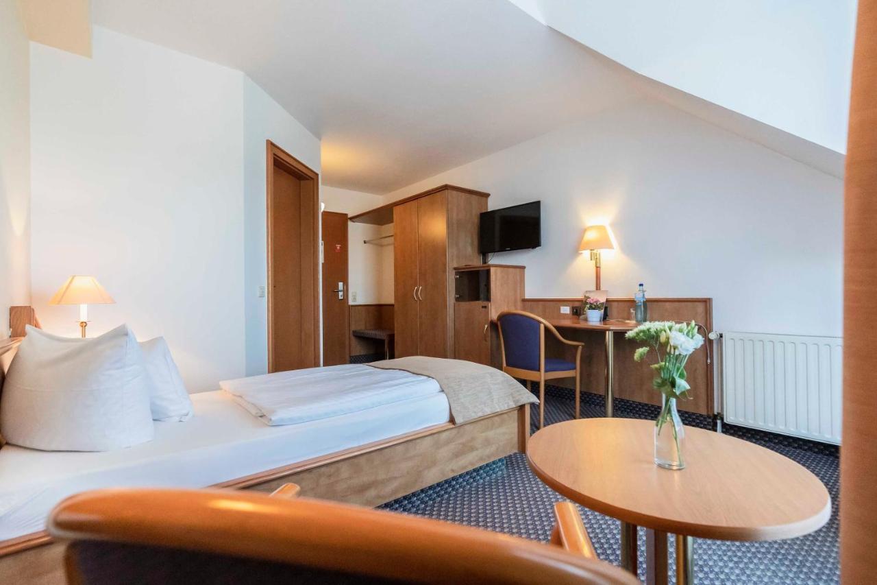 Hotel Markgraf Lehnin Luaran gambar